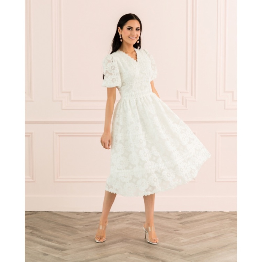 Rachel Parcell V-neck Lace Dress